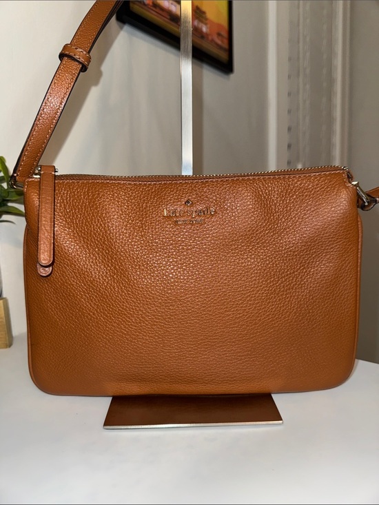 kate spade Handbags - Kate Spade Leila Triple Gusset Crossbody Bag